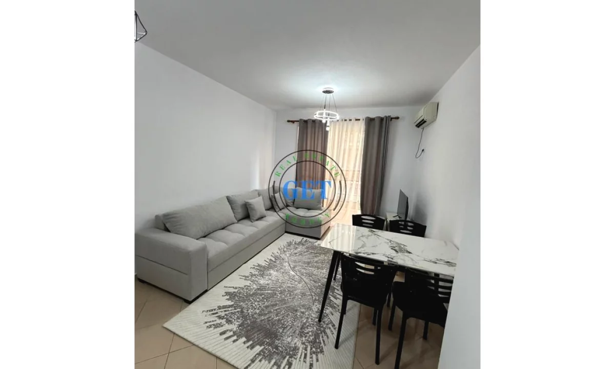 Shtepi ne shitje Apartament ne Durres, 1+1, Mobilimi E mobiluar, Pagesa 125,000  Euro.