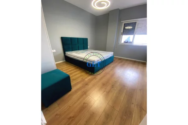 Shtepi ne shitje Apartament ne Durres, 1+1, Mobilimi E mobiluar, Pagesa 89,000  Euro.