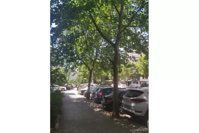 Business Property in Sale 1+1 in Tirana - 72,000 Euro