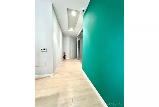 Vasil Shanto – Ambient komercial për qira