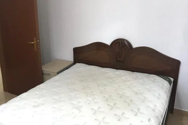 Shtepi me qera 2+1 ne Tirane - 45,000 Leke