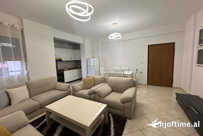 Shtepi me qera 1+1 ne Vlore - 300 Euro