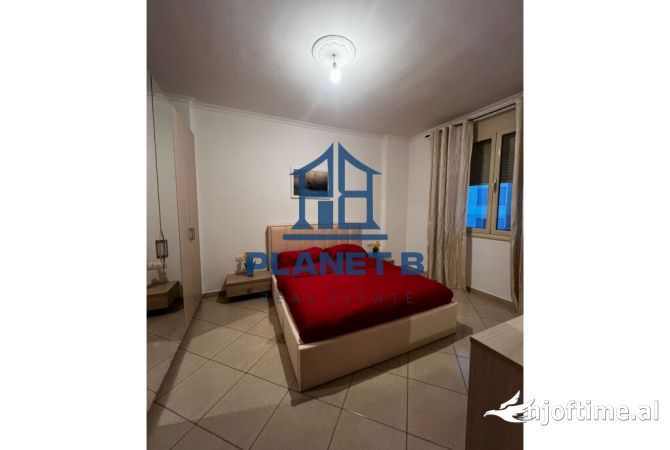 Shtepi me qera Apartament ne Vlore, 1+1, Mobilimi E mobiluar, Pagesa 400  Euro.