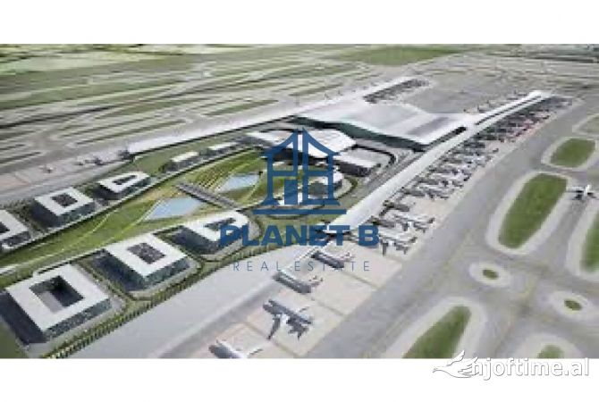 TOKA NË SHITJE TEK AEROPORTI I VLORËS