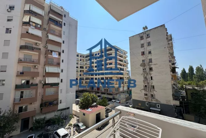 Shtepi me qera Apartament ne Vlore, 2+1, Mobilimi E mobiluar, Pagesa 500  Euro.