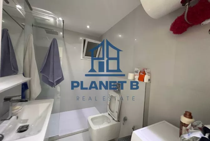 Shtepi me qera Apartament ne Vlore, 2+1, Mobilimi E mobiluar, Pagesa 500  Euro.