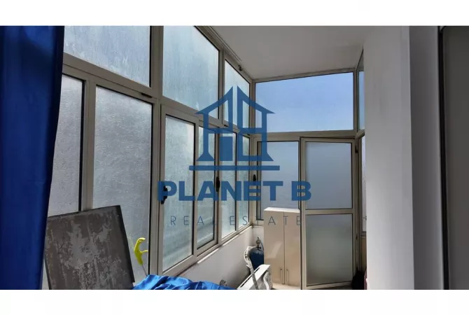 Shtepi me qera Apartament ne Vlore, 2+1, Mobilimi E mobiluar, Pagesa 550  Euro.