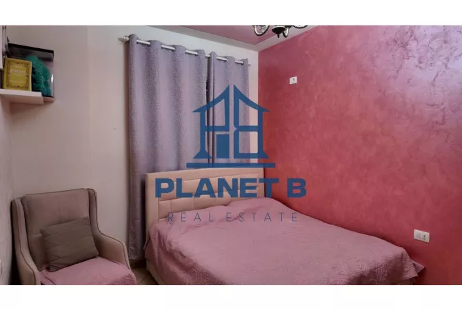 Shtepi me qera Apartament ne Vlore, 2+1, Mobilimi E mobiluar, Pagesa 550  Euro.