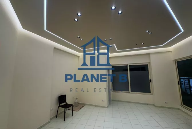 Business Property for Rent 1+1 in Vlora - 250 Euro