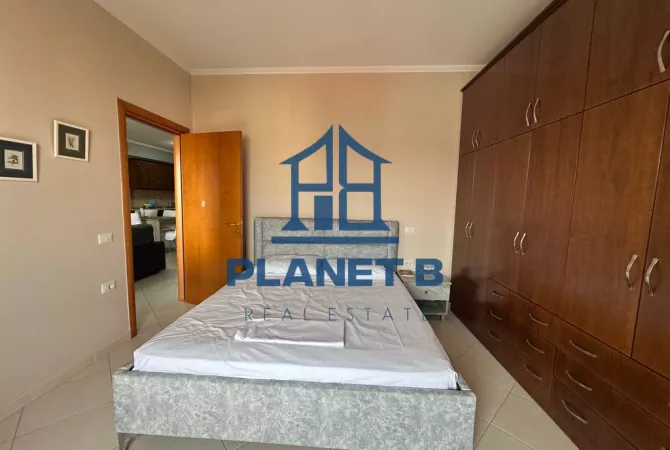 Shtepi me qera Apartament ne Vlore, 2+1, Mobilimi E mobiluar, Pagesa 500  Euro.