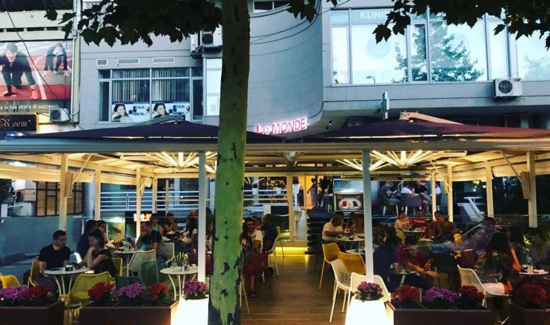 Njoftime Pune ne Tirane, Profesioni Banakier/e ,sanitare , , Pagesa Me Marreveshje.