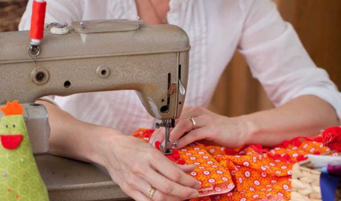 Njoftime Pune ne Tirane, Profesioni Punonjese rrobaqepsie , , Pagesa Me Marreveshje.