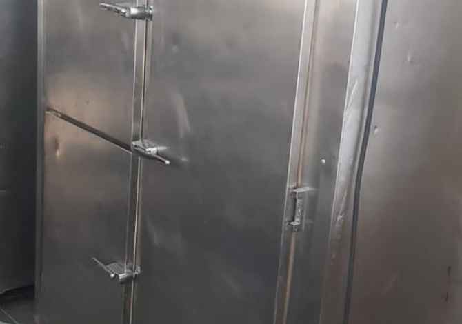 Pajisje biznesi ne shitje ne Tirane - 1,200 Euro