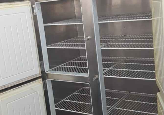 Paisje fast foodidhe restoranti ne shitje.