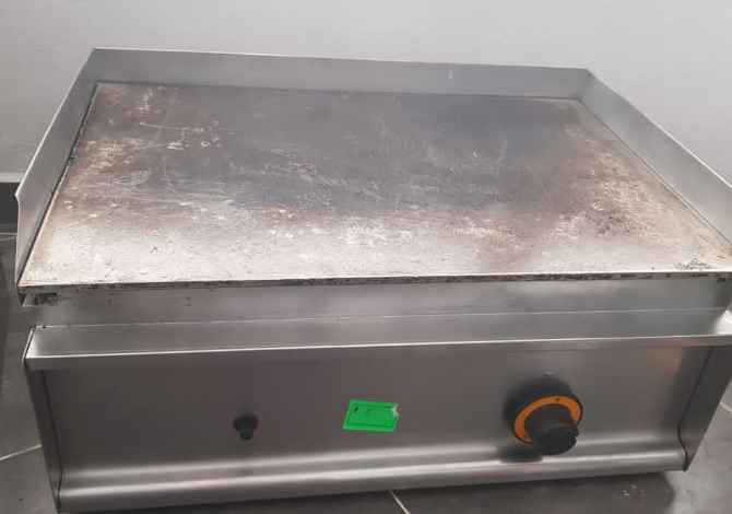 Paisje fast foodi dhe restoranti ne shitje.