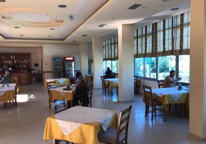 Ambiente Commerciale in Affitto 2+1 a Tirana - 1,300 Euro