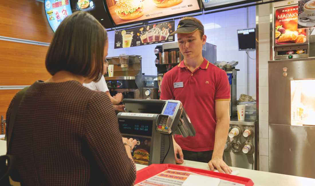 Njoftime Pune ne Tirane, Profesioni Specialist fast foodi , , Pagesa Me Marreveshje.