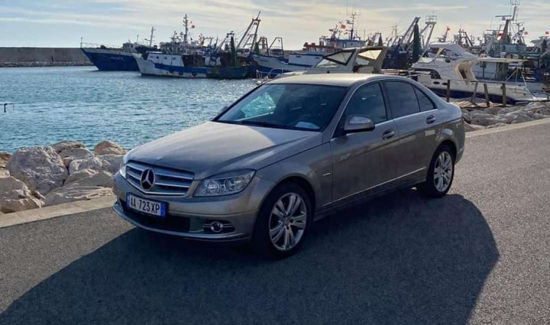 Auto in Vendita a Tirana, Mercedes-Benz, 2007 Benzine,Kambio Automatik Pagamento 7,000  Euro.