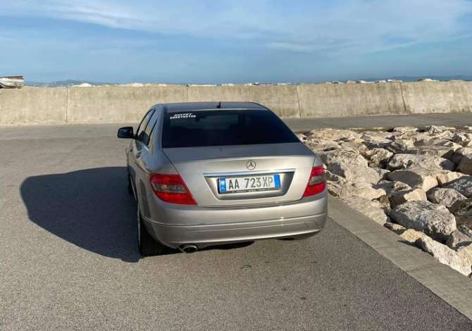 Auto in Vendita a Tirana, Mercedes-Benz, 2007 Benzine,Kambio Automatik Pagamento 7,000  Euro.