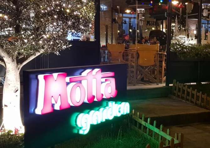 Njoftime Pune per banakiere,sanitare ne Tirane