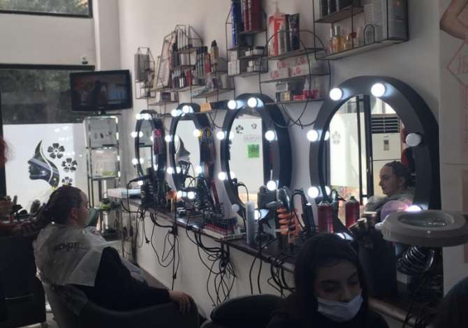 Njoftime Pune ne Tirane, Profesioni Estetiste,parukiere , , Pagesa Me Marreveshje.