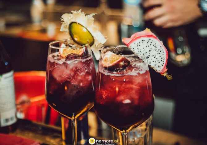 Njoftime Pune ne Tirane, Profesioni kamarier,ndihmese banakiere , , Pagesa Me Marreveshje.