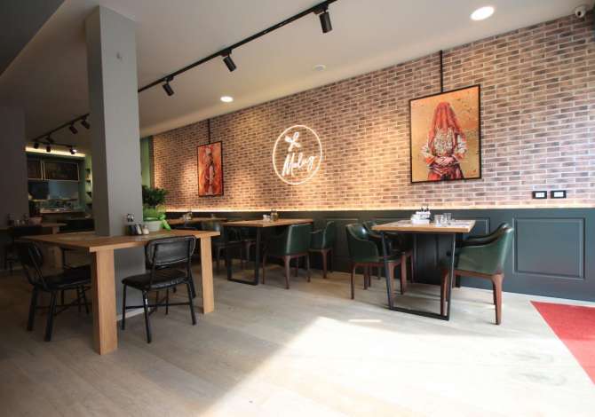 Offerte di lavoro a Tirana, Profession ndihmes kuzhinier, kamarier,sanitare , , Pagamento Trattabile.