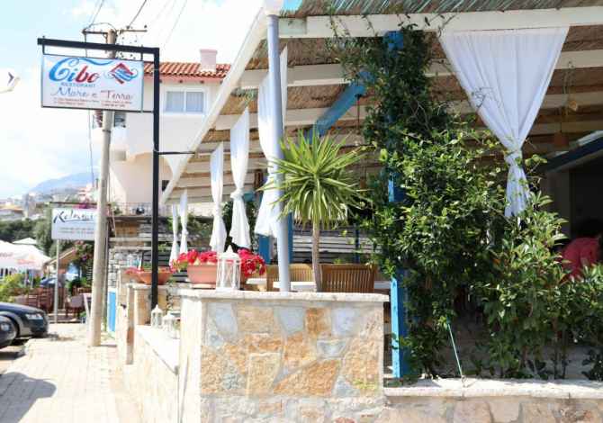 Offerte di lavoro a Himara, Profession Kamarier restoranti , , Pagamento 45,000  Leke.