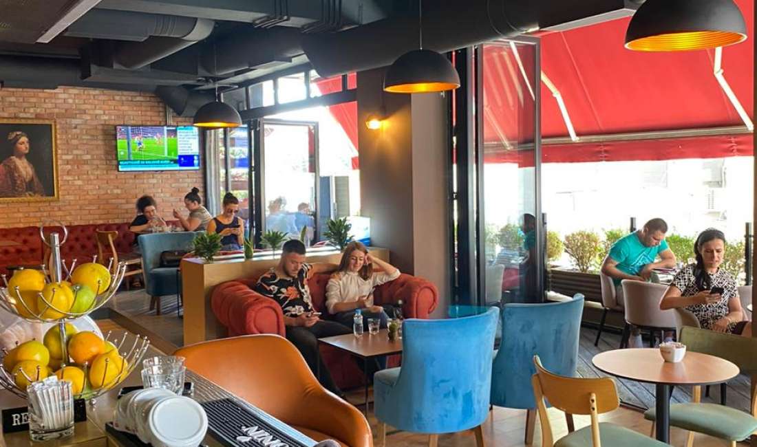 Njoftime Pune ne Tirane, Profesioni Kamariere  , , Pagesa Me Marreveshje.