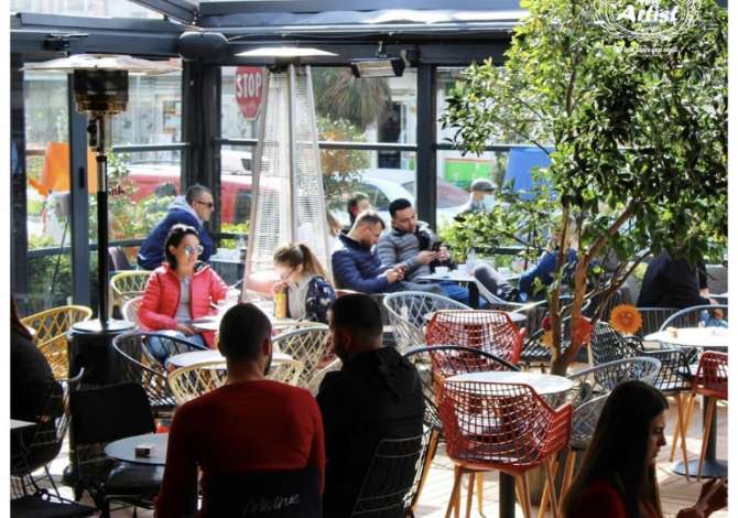 Njoftime Pune per Ndihmes banakier/e,hostess ne Tirane