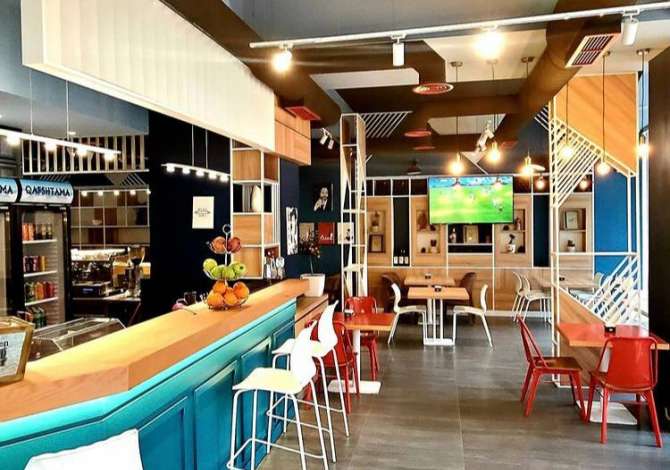 Offerte di lavoro a Tirana, Profession Kamarier,banakier/e,kuzhinier , , Pagamento Trattabile.