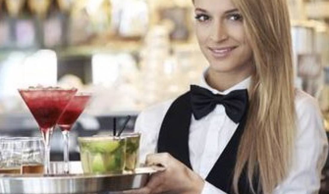 Offerte di lavoro a Tirana, Profession Kamarier/e,banakier/e , , Pagamento Trattabile.