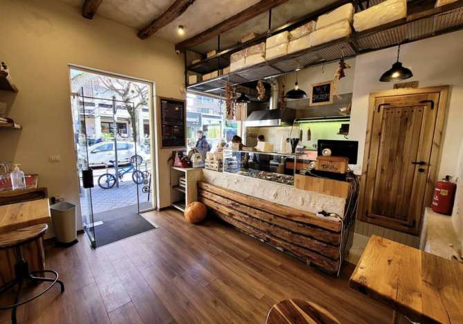 Njoftime Pune per Ndihmes kuzhinier/e ne Tirane