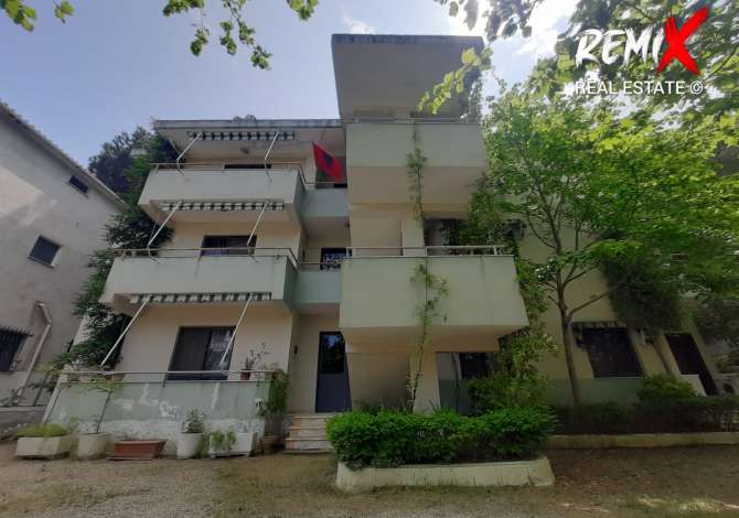 Ambiente Commerciale in Vendita 5+1 a Durazzo - 550,000 Euro