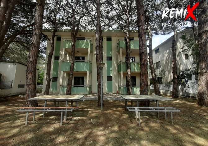 Ambiente Commerciale in Vendita 5+1 a Durazzo - 550,000 Euro