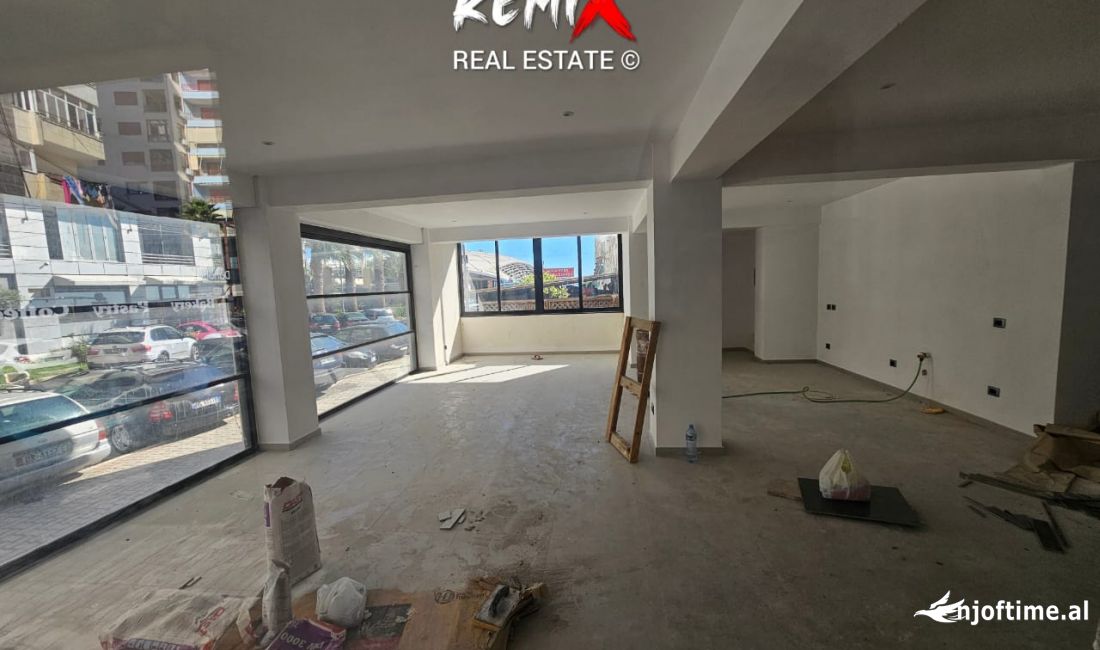 AMBJENT BIZNESI PER QERA NE VOLLGA DURRES