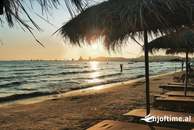 Shitet Toke Prane Shkembit te Kavajes – Mundesi e Arte Investimi!