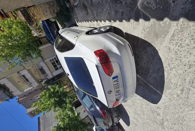 Auto in Vendita a Durazzo, Volkswagen, 2013 gasoline-gas,Kambio Automatik Pagamento 75,000  Euro.