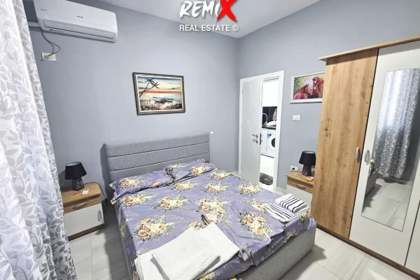 Shtepi me qera Apartament ne Durres, 1+1, Mobilimi E mobiluar, Pagesa 300  Euro.