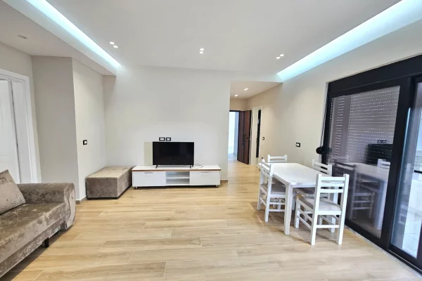 JEPET ME QERA SUPER APARTAMENT 1+1 NE KENETE DURRES