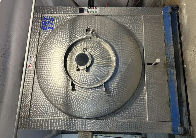 Pajisje biznesi ne shitje ne Tirane - 25,000 Dollar