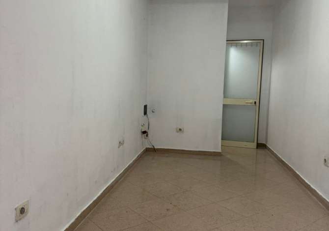 Ambient biznesi me qera 1+1 ne Tirane - 200 Euro