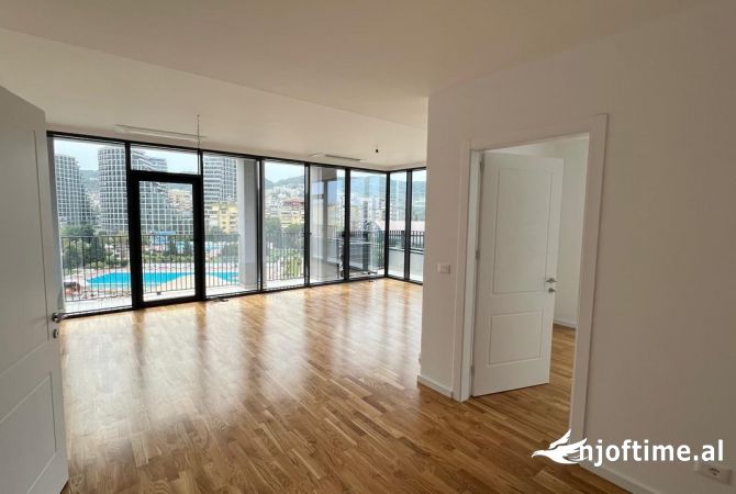 Business Property for Rent 3+1 in Tirana - 1,500 Euro