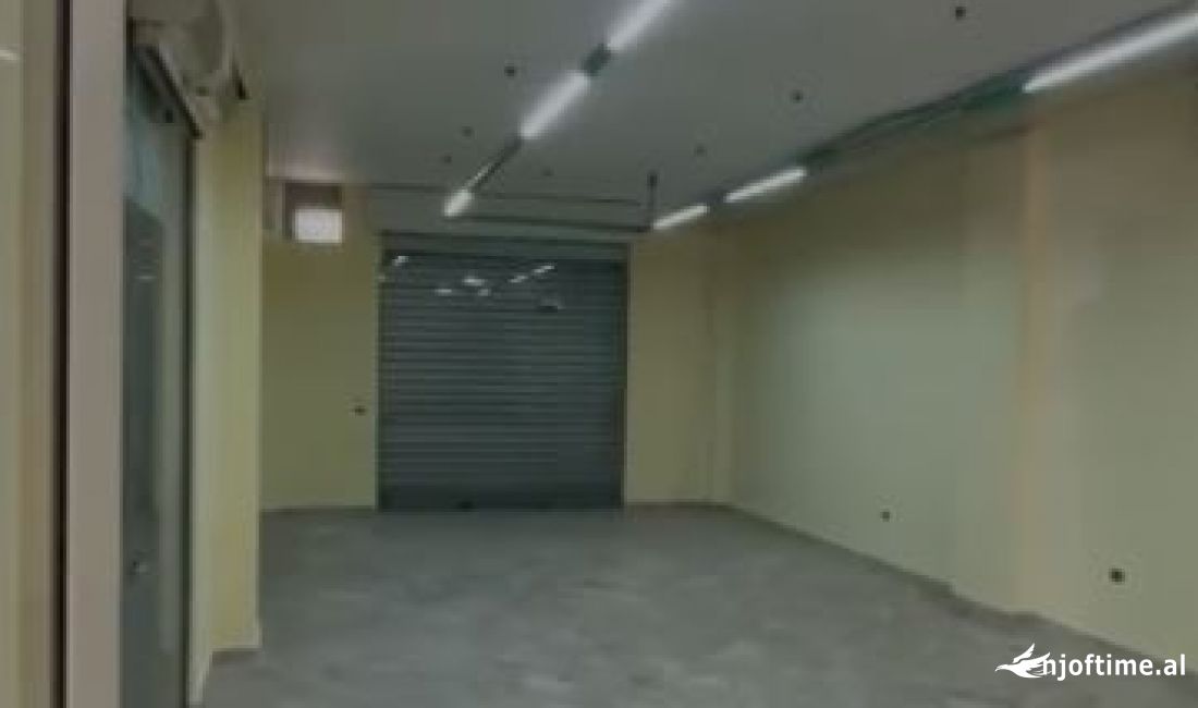 Jepet Ambjenti me Qera tek 21 Dhjetori