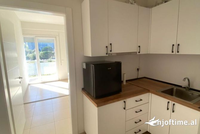 🔥Jepen Zyra me Qera tek Rruga e Kosovarve