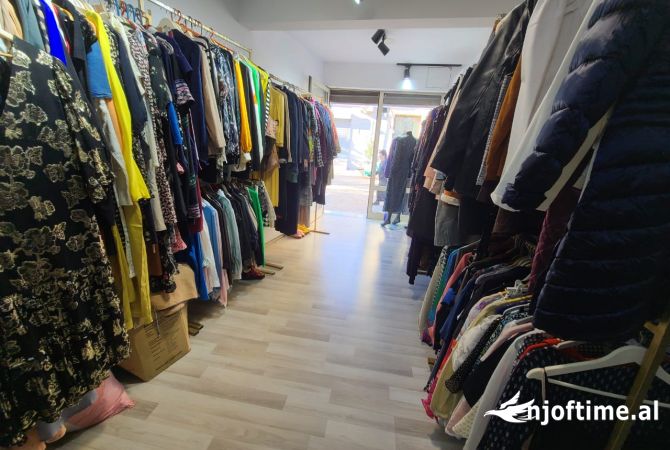 Business Property in Sale 1+1 in Tirana - 10,300 Euro