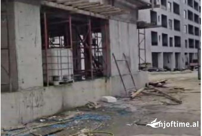 Shtepi ne shitje Apartament ne Tirane, 2+1, Mobilimi Bosh, pa mobiluar, Pagesa 67,867  Euro.