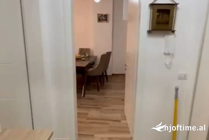 Shtepi ne shitje Apartament ne Lezhe, 2+1, Mobilimi E mobiluar, Pagesa 84,000  Euro.