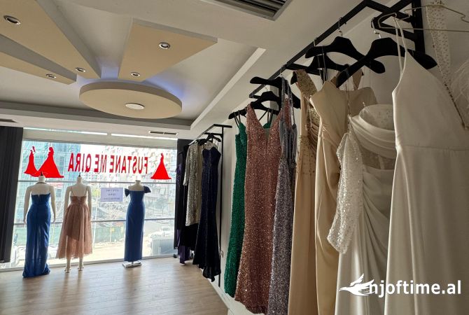 Ambiente Commerciale in Affitto 1+1 a Tirana - 700 Euro