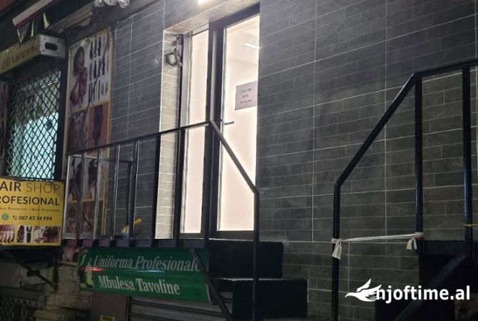 💥Jepet Ambient Biznesi me Qera  tek Shkolla e Baletit ne Rrugen e Elbasanit.